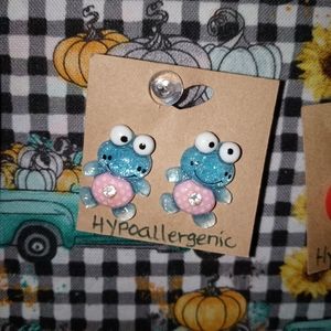 Frog earrings hypoallergenic